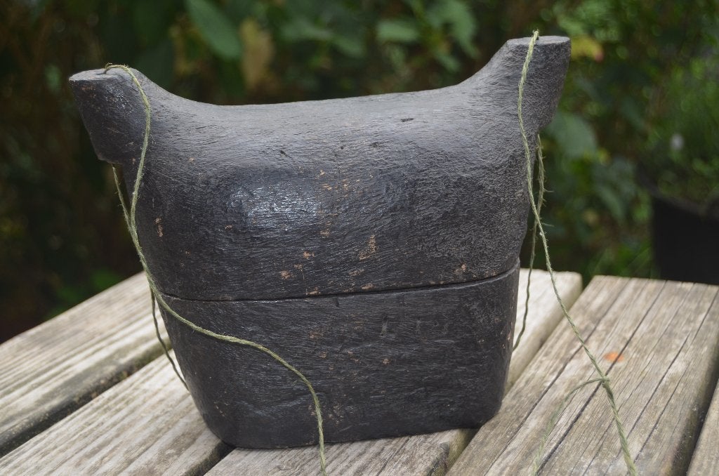 Houten tas Igorot volk Filipijnen ca. 1900, Antiek en Kunst, Hout, 17 cm, Houtsnijwerk, Overige herkomsten