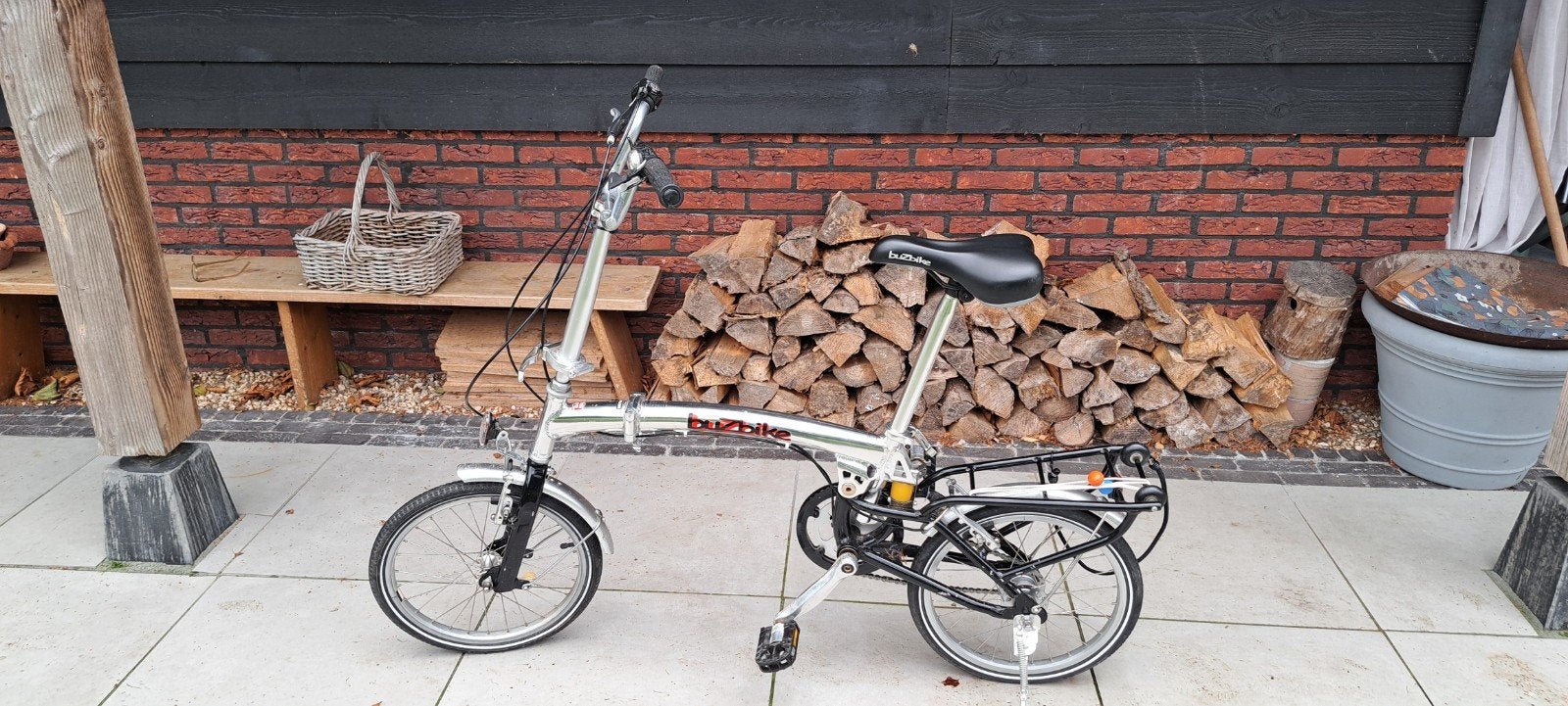 2 vouwfietsen Buzbike en Easybike, Ophalen, Gebruikt