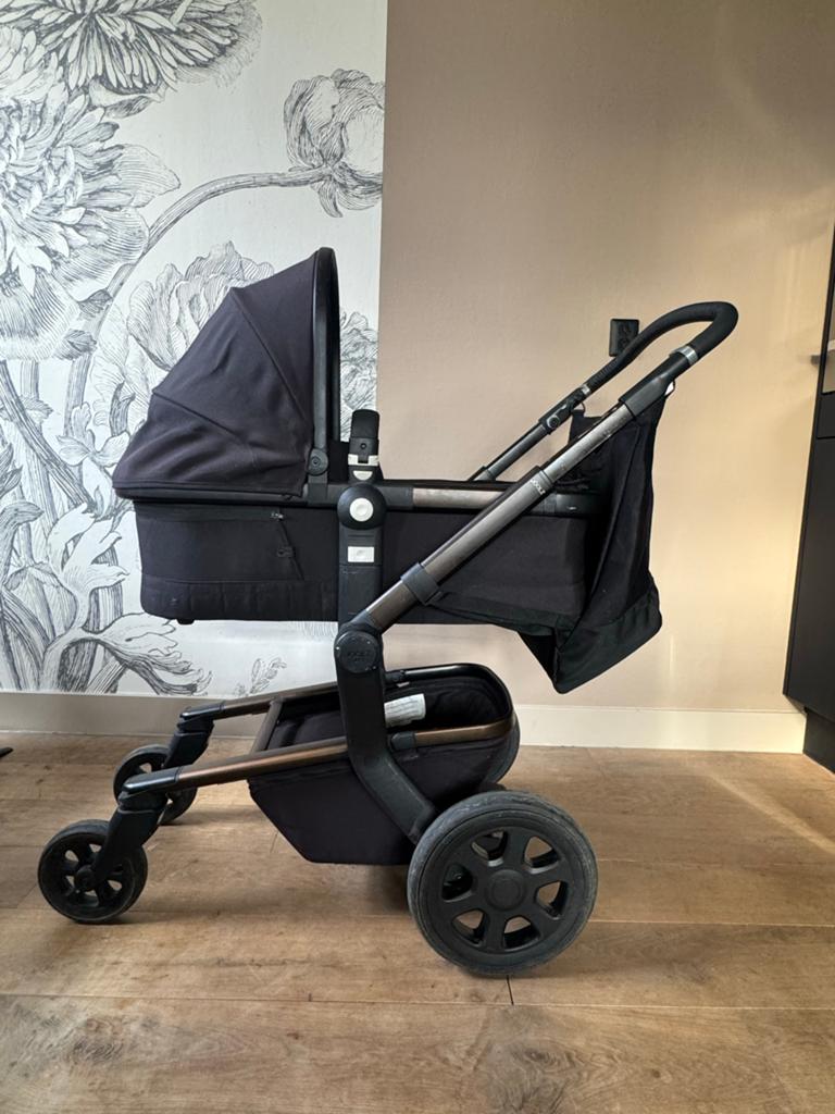 Joolz Day3 Kinderwagen Brilliant Black met accessoires, Kinderen en Baby's, Kinderwagens en Combinaties, Zo goed als nieuw, Met reiswieg