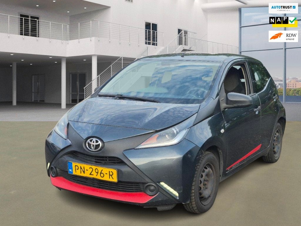 Toyota Aygo Toyota Aygo 1.0 VVT-i x-fun | 2017 | Airco | Blu, Auto's, Voorwielaandrijving, Gebruikt, Euro 6, 4 stoelen