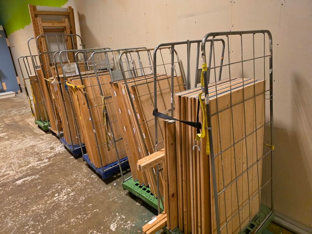 Bruynzeel boekenkast stelling diverse maten, Met plank(en), Gebruikt, 100 tot 150 cm, 200 cm of meer