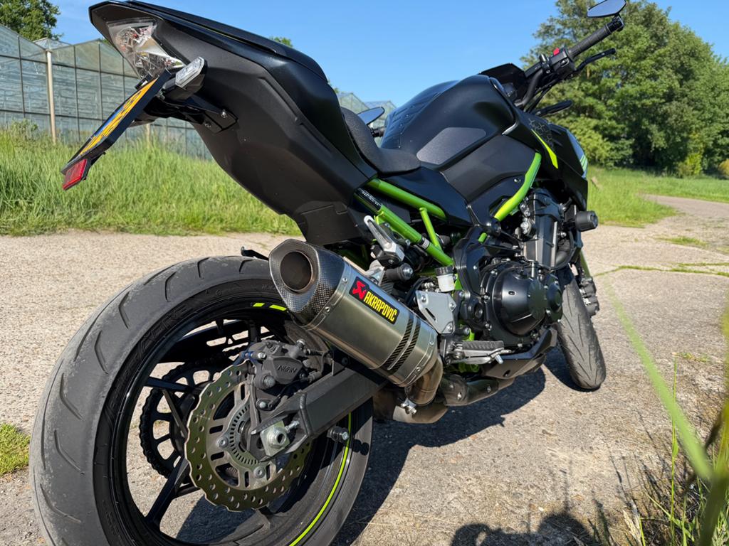 Kawasaki Z900 Performance 2021 — 15.xxxkm, Motoren, 4 cilinders, Particulier, Meer dan 35 kW, Handgeschakeld
