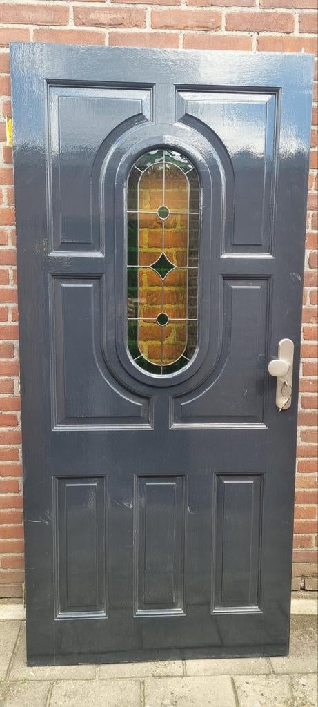 Zware hardhouten voordeur met glas in lood raam, Hobby en Vrije tijd, Overige Hobby en Vrije tijd, Ophalen