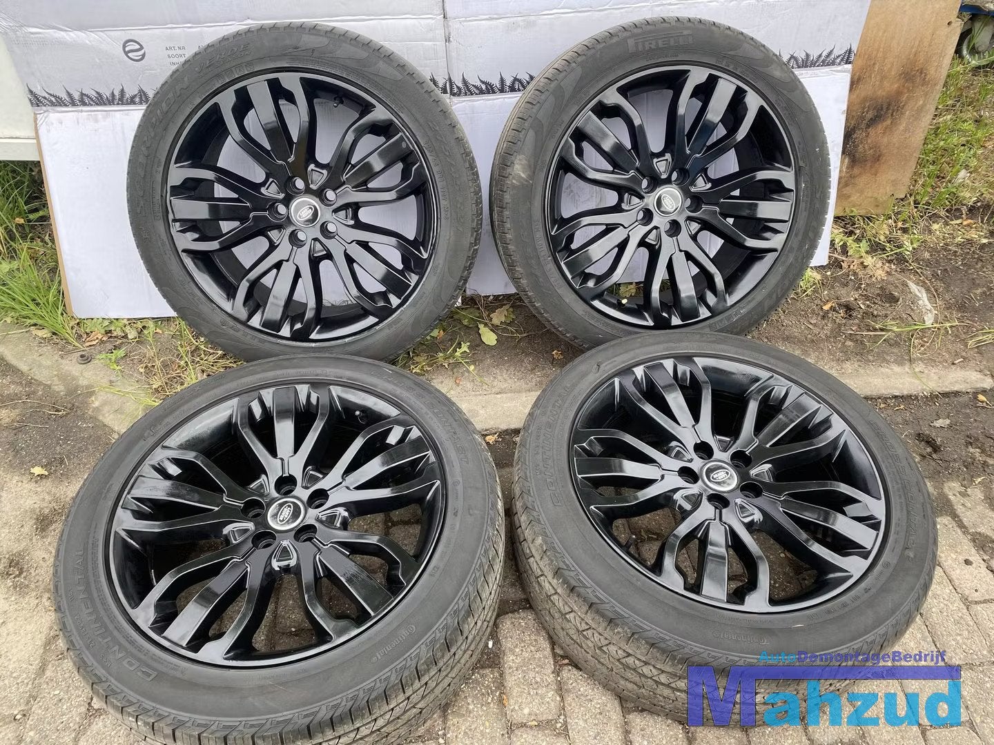 LAND ROVER RANGE ROVER Sport velgen 21 inch zwart, Abbey Road, Whitley 1
CV3 4LF  Coventry, Jaguar Land Rover Limited, Gebruikt