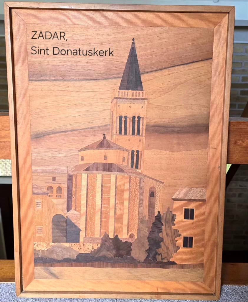 Schilderij St. Donatuskerk ZADAR houtmozaïek houtsnijw Joego, Antiek en Kunst, Ophalen