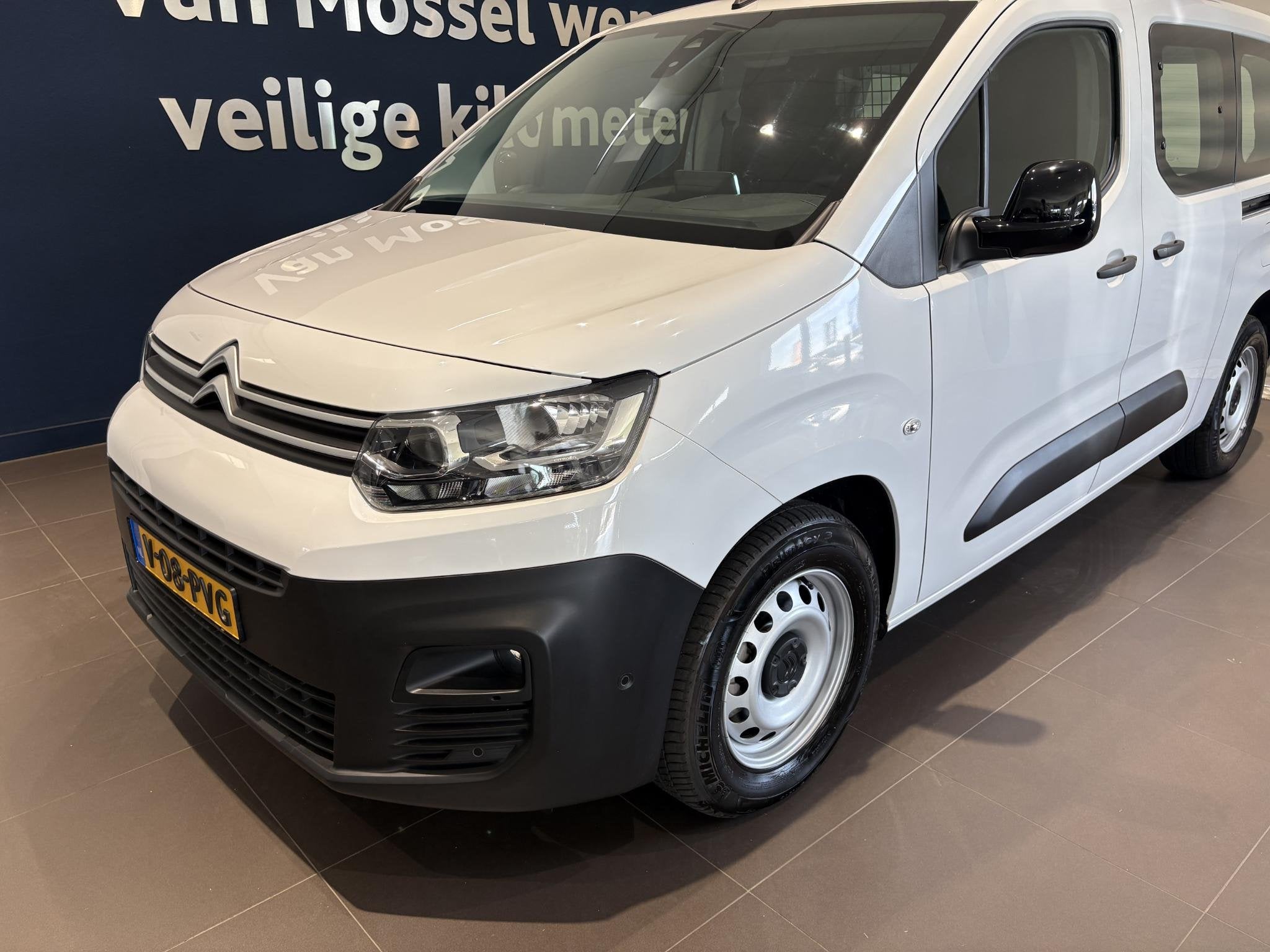 Citroen ë-Berlingo 136 L2 50 kWh, 12 maanden, Gebruikt, 750 kg, Standkachel