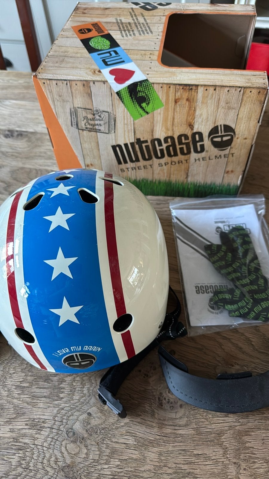 Nutcase Kinder Fietshelm - Zgan - Americana Street Helmet, Ophalen of Verzenden, Zo goed als nieuw, M, Jongen of Meisje
