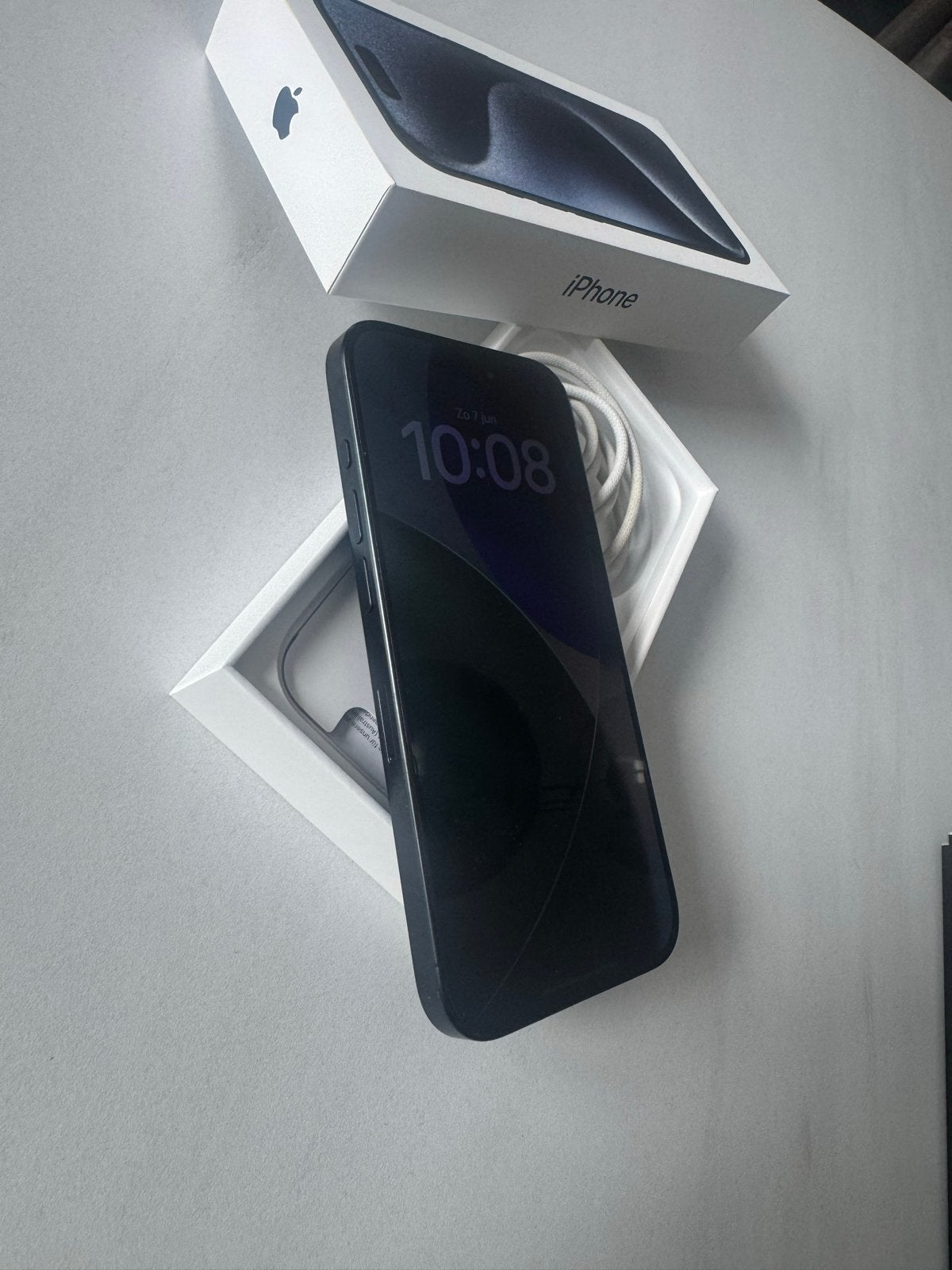 iPhone 15 Pro - Zo goed als nieuw en compleet, 128 GB, Zwart, Ophalen of Verzenden, Zo goed als nieuw