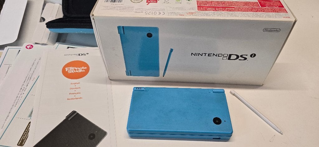 nitendo ds lite  spellen erop met kaartje en 8 ds spellen, Ophalen, Met games, Blauw, Zo goed als nieuw