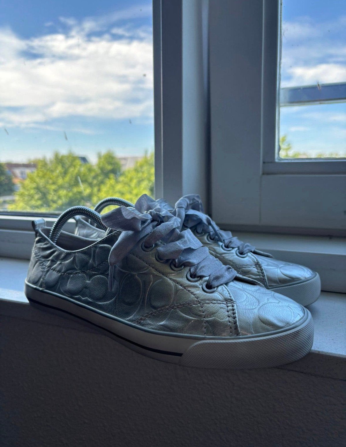 Coach, Kleding | Dames, Ophalen of Verzenden, Zo goed als nieuw, Espadrilles of Moccasins, Grijs