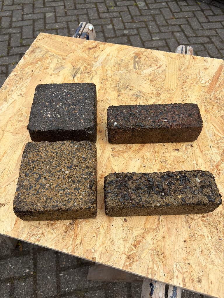 Gratis bestrating afhalen in velsen-zuid., Ophalen, Gebruikt, Overige typen, 10 m² of meer