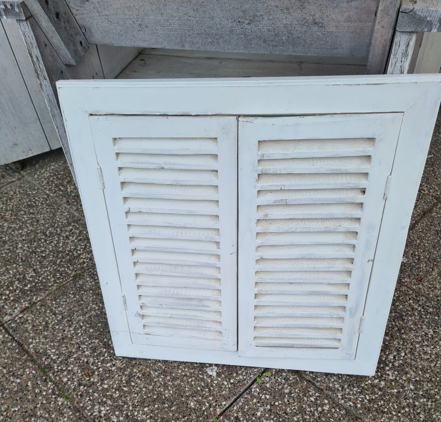 Decoratieve spiegel met luiken, Huis en Inrichting, Woonaccessoires | Spiegels, Ophalen, Gebruikt, Minder dan 100 cm, Rechthoekig