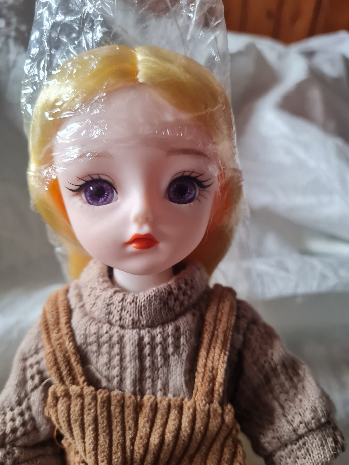 Leuke blythe achtige pop met blond haar en paarse ogen, Ophalen of Verzenden, Nieuw, Barbie