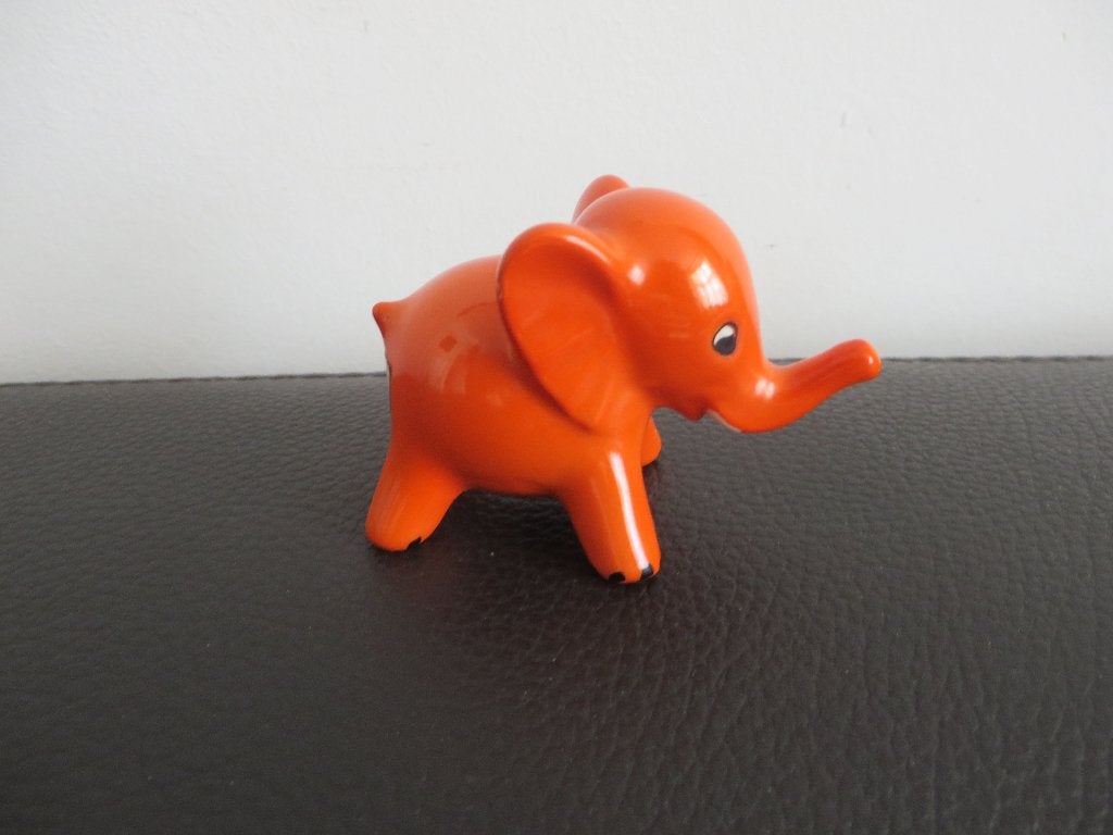 Goebel Duitsland retro aardewerk beeldje olifant, oranje, Ophalen of Verzenden, Zo goed als nieuw, Dier