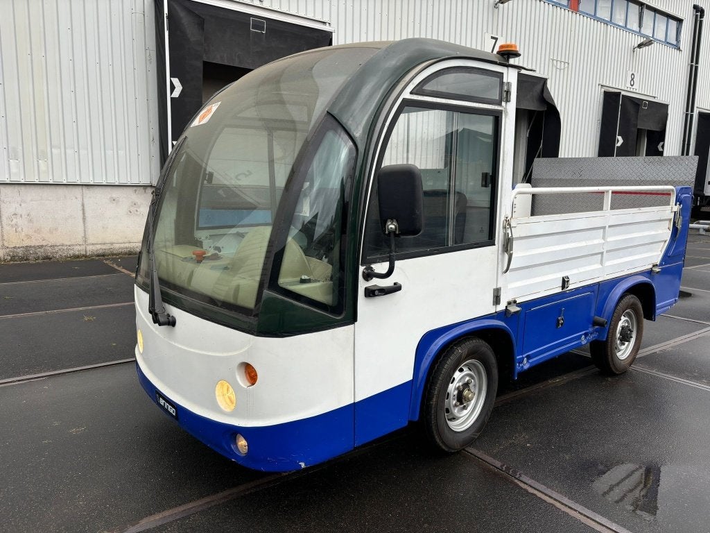 Grote elektrische transporter / golfkar