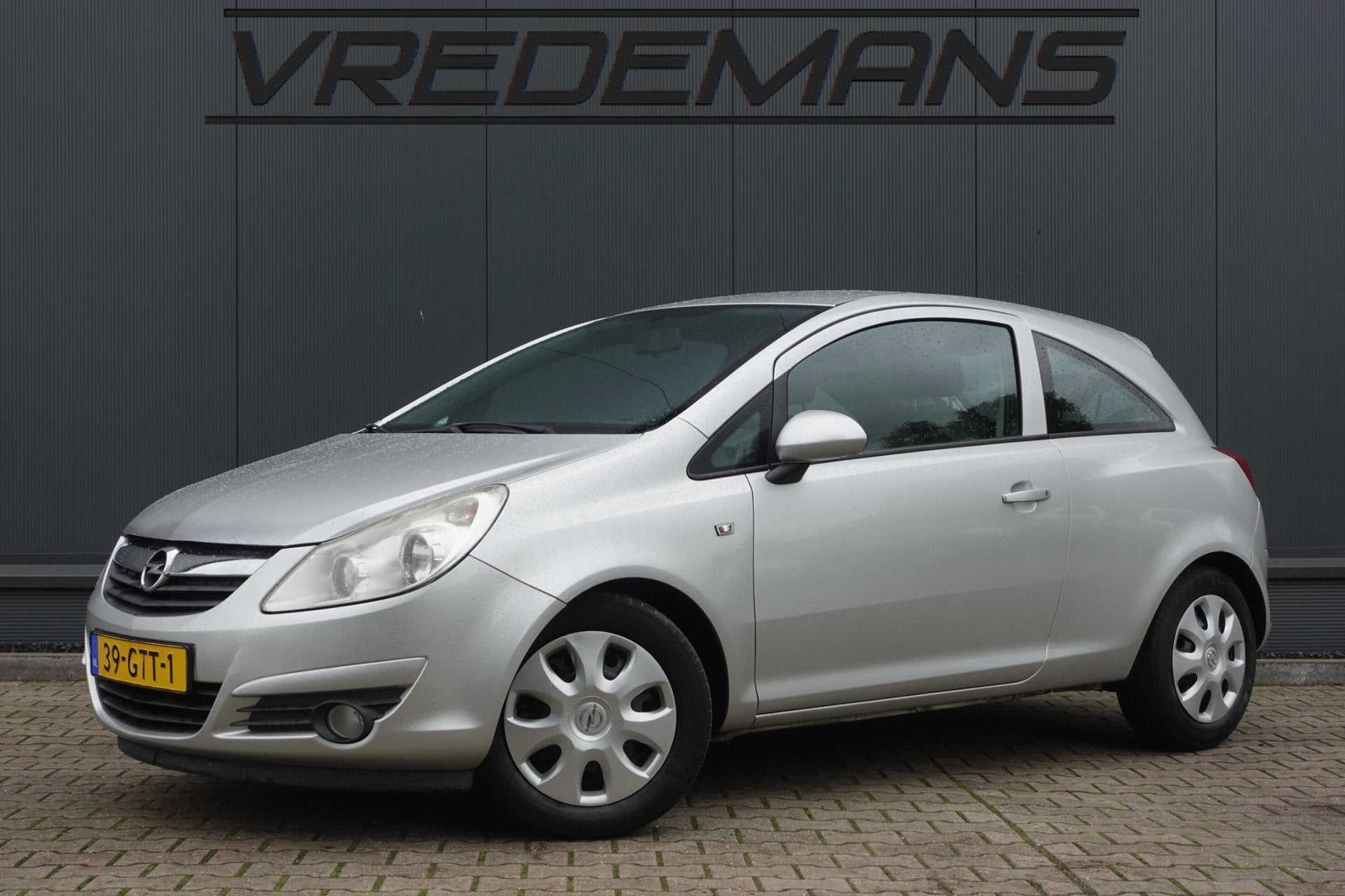Opel Corsa 1.4-16V Enjoy, Voorwielaandrijving, Stof, Gebruikt, 4 cilinders