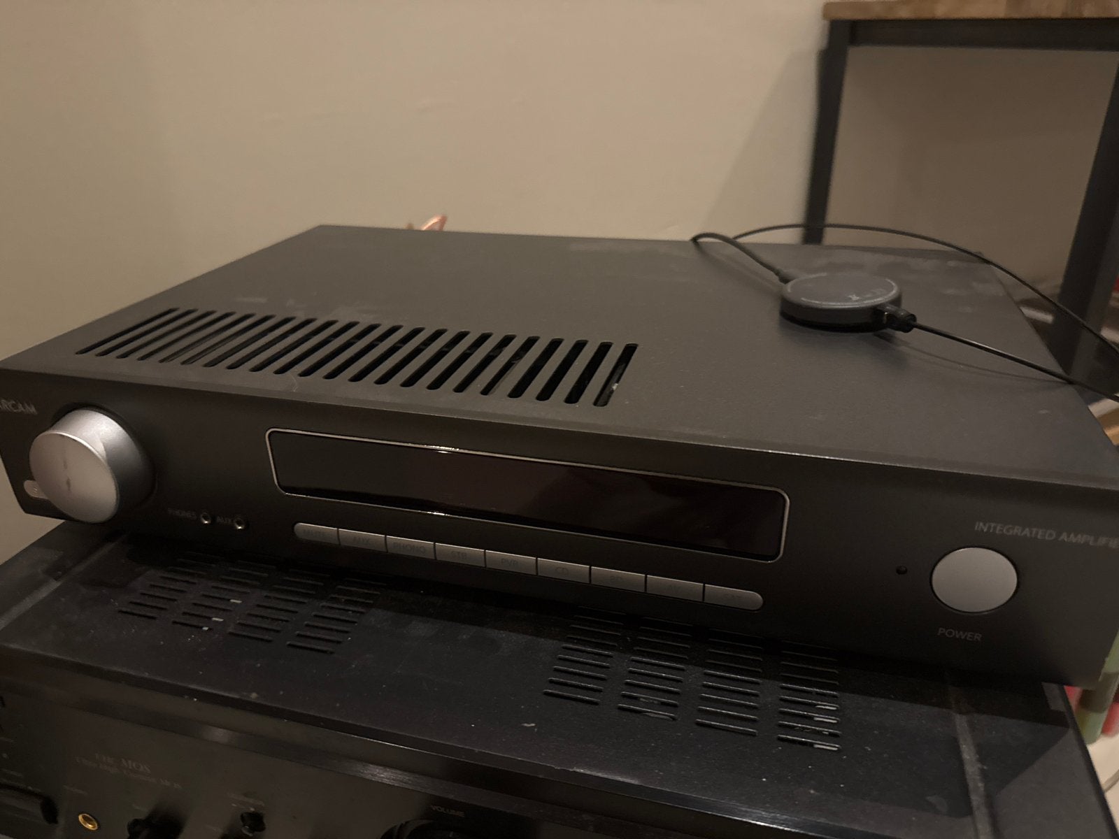Arcam SA20 Geïntegreerde Versterker met afstandsbediening, Ophalen of Verzenden, Zo goed als nieuw, 60 tot 120 watt, Overige merken