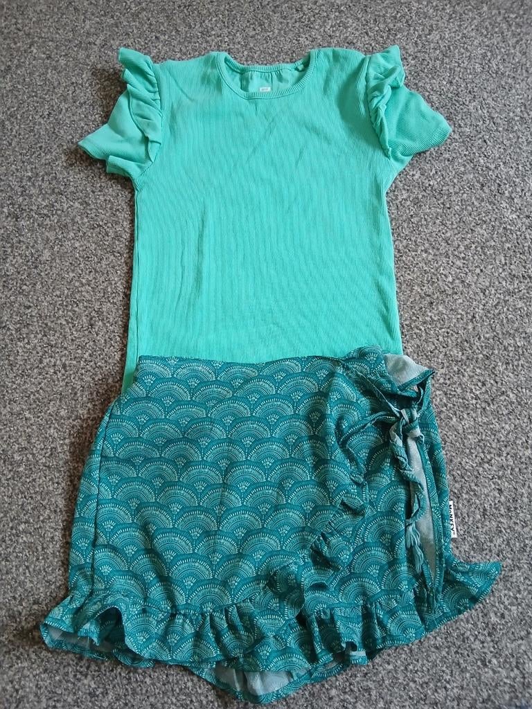 Skort en t-shirt  134-140, Ophalen of Verzenden, Gebruikt, Meisje, Setje