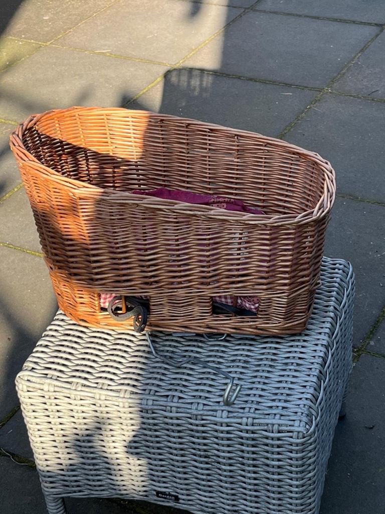 Hondenmand achterop fiets, Dieren en Toebehoren, Hondenmanden, Ophalen, Riet