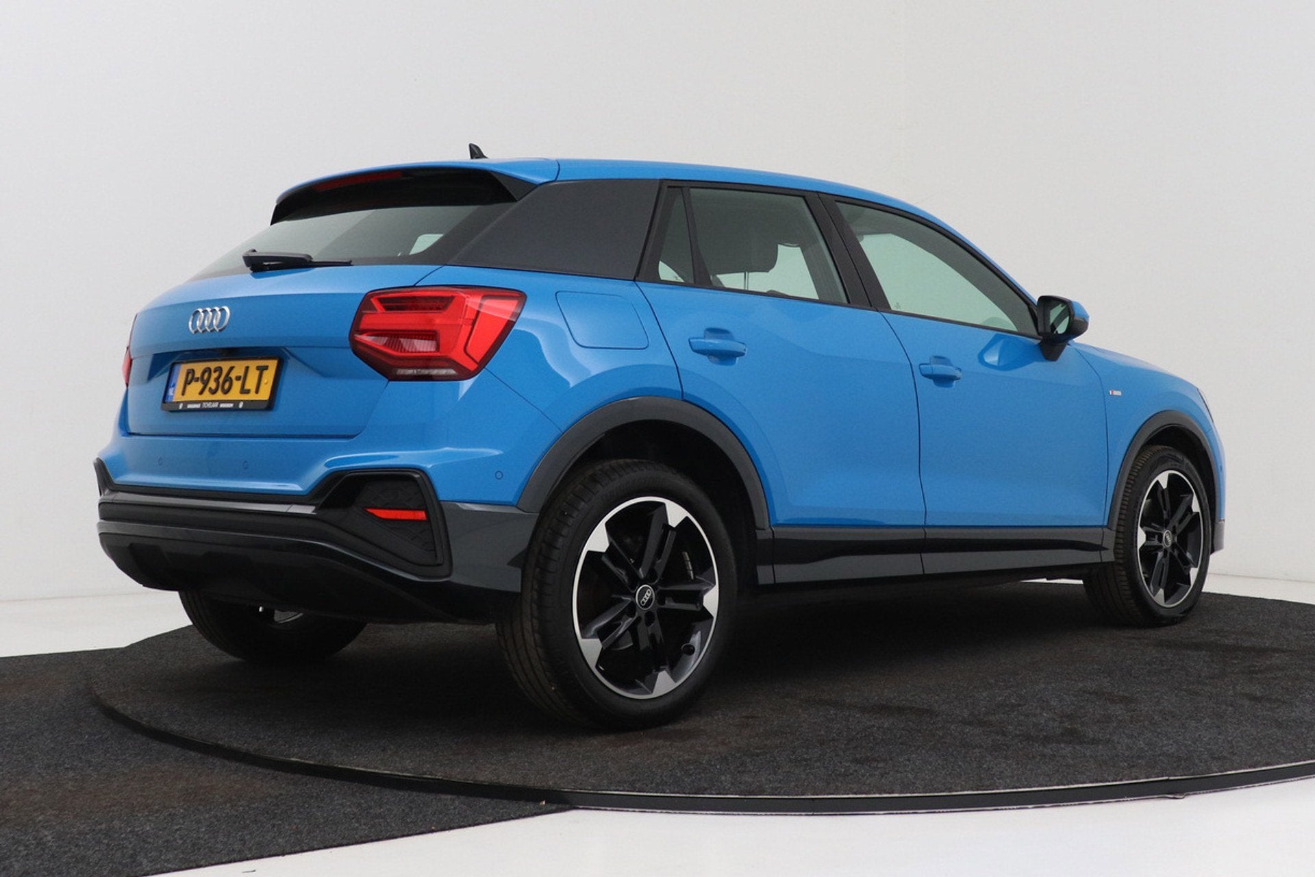 Audi Q2 35 TFSI S Edition | Virtual Cockpit | 22.000KM! | Or, Auto's, Audi, 4 cilinders, 150 pk, Blauw, Bedrijf