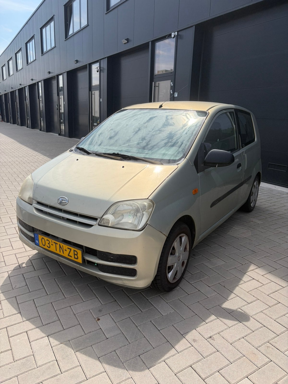 Daihatsu Cuore 1.0 Osaka 3D 2006 Beige, Voorwielaandrijving, 600 kg, 18 €/maand, Cuore