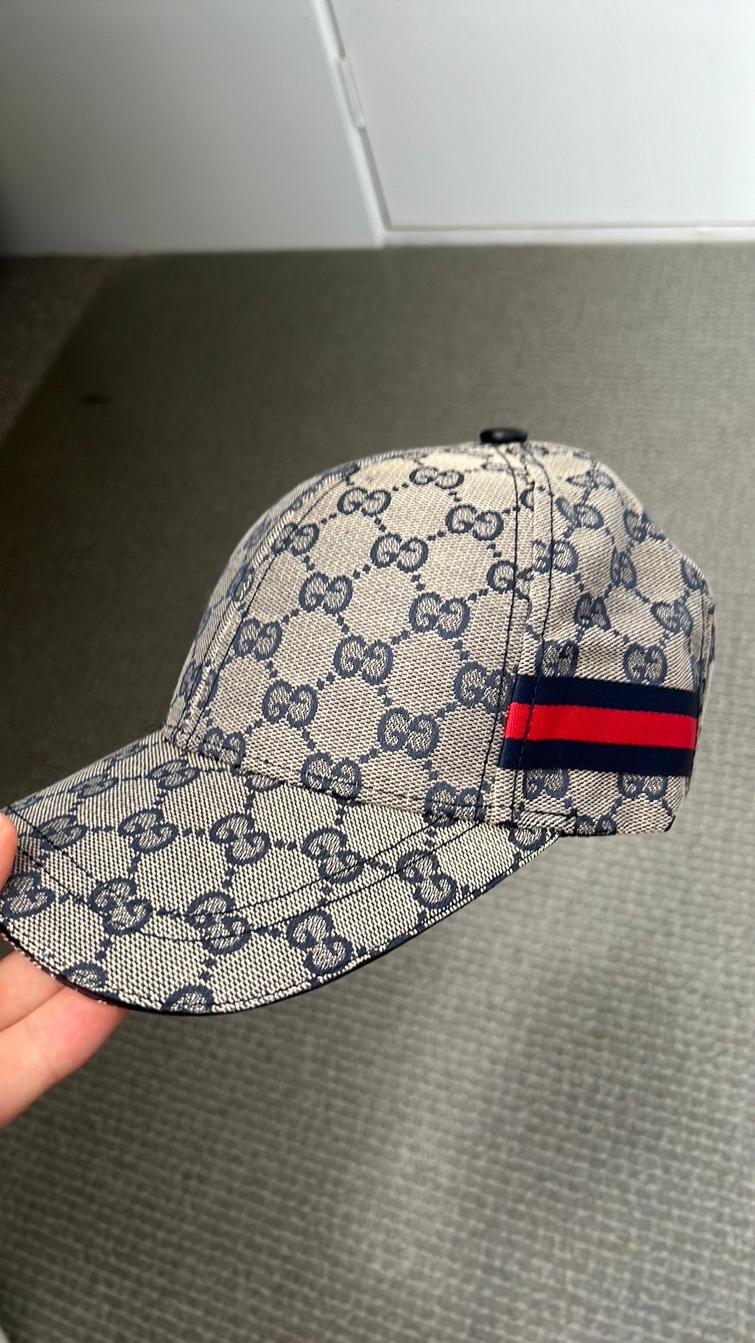 Gucci pet, Ophalen of Verzenden, Zo goed als nieuw, One size fits all, Pet