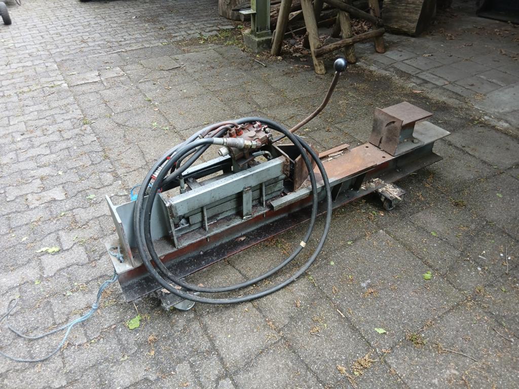 Houtklover kloofmachine, Tuin en Terras, Kloofmachines, Ophalen of Verzenden, Liggend