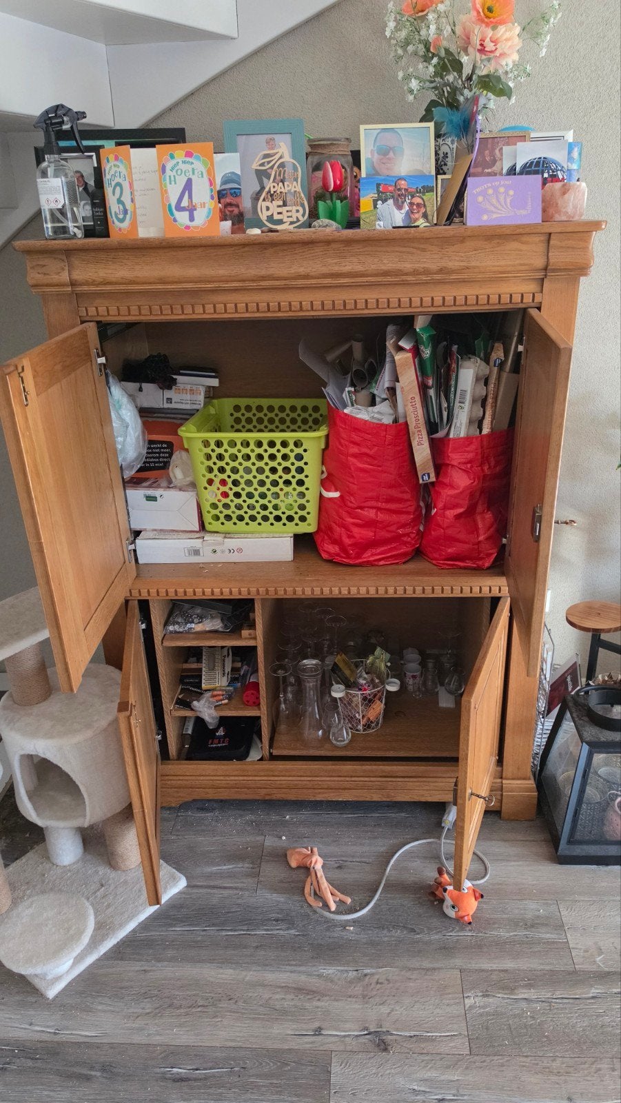 Houten kast met deuren - 153x113x55 cm, Huis en Inrichting, Kasten | Boekenkasten, 100 tot 150 cm, Klassiek, Ophalen of Verzenden