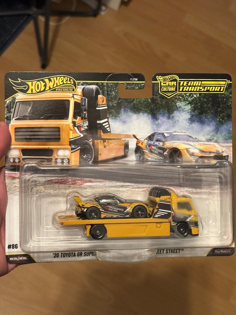 Hot wheels Supra team transport, Ophalen of Verzenden, Zo goed als nieuw