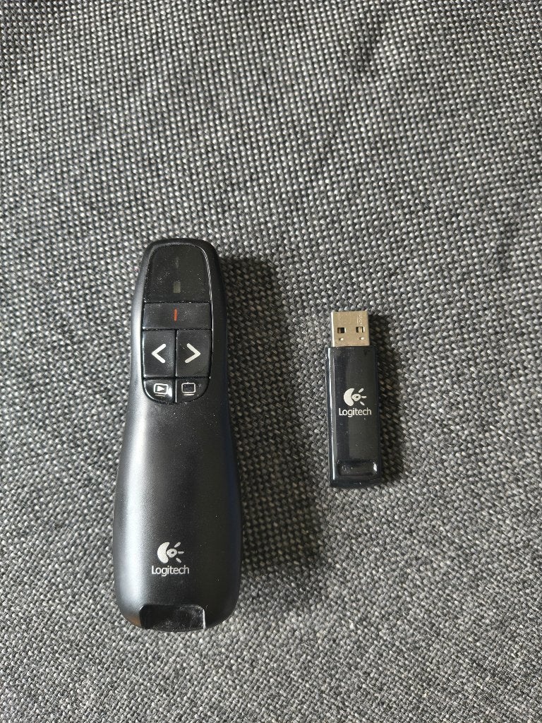 Prima werkende Logitech klikker / Laser pointer / Presenter, Ophalen of Verzenden, Zo goed als nieuw, Logitech, ChromeOS