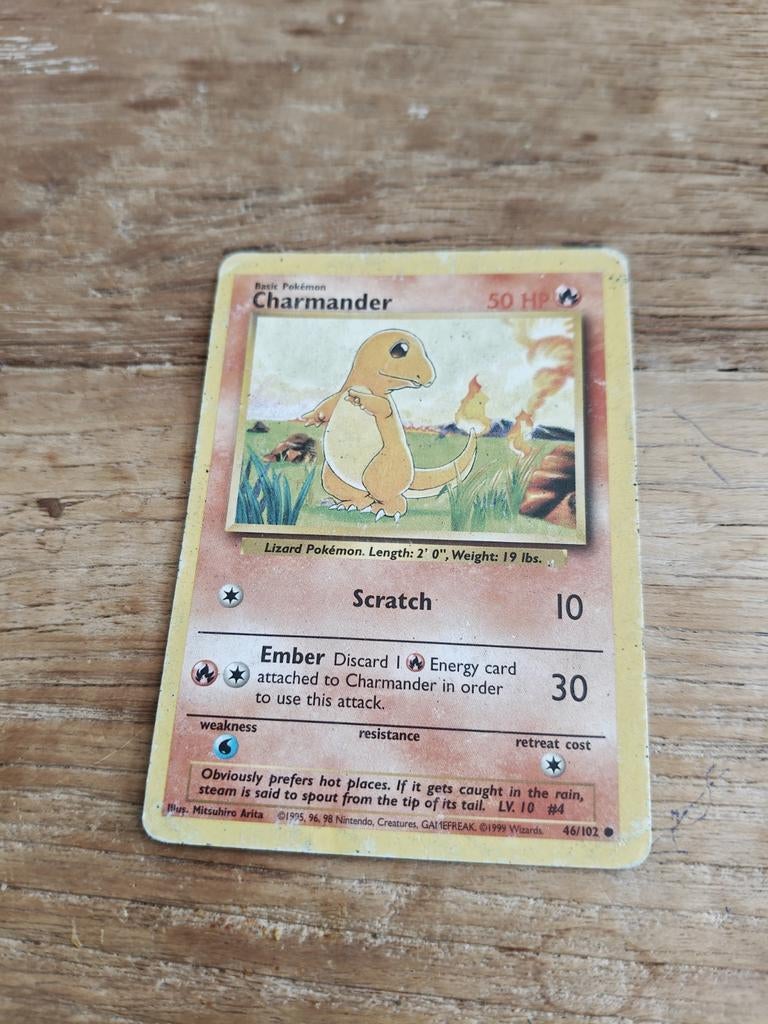 Charmander Pokémon kaart 46/102 (1999), Hobby en Vrije tijd, Verzamelkaartspellen | Pokémon, Ophalen of Verzenden, Gebruikt, Losse kaart