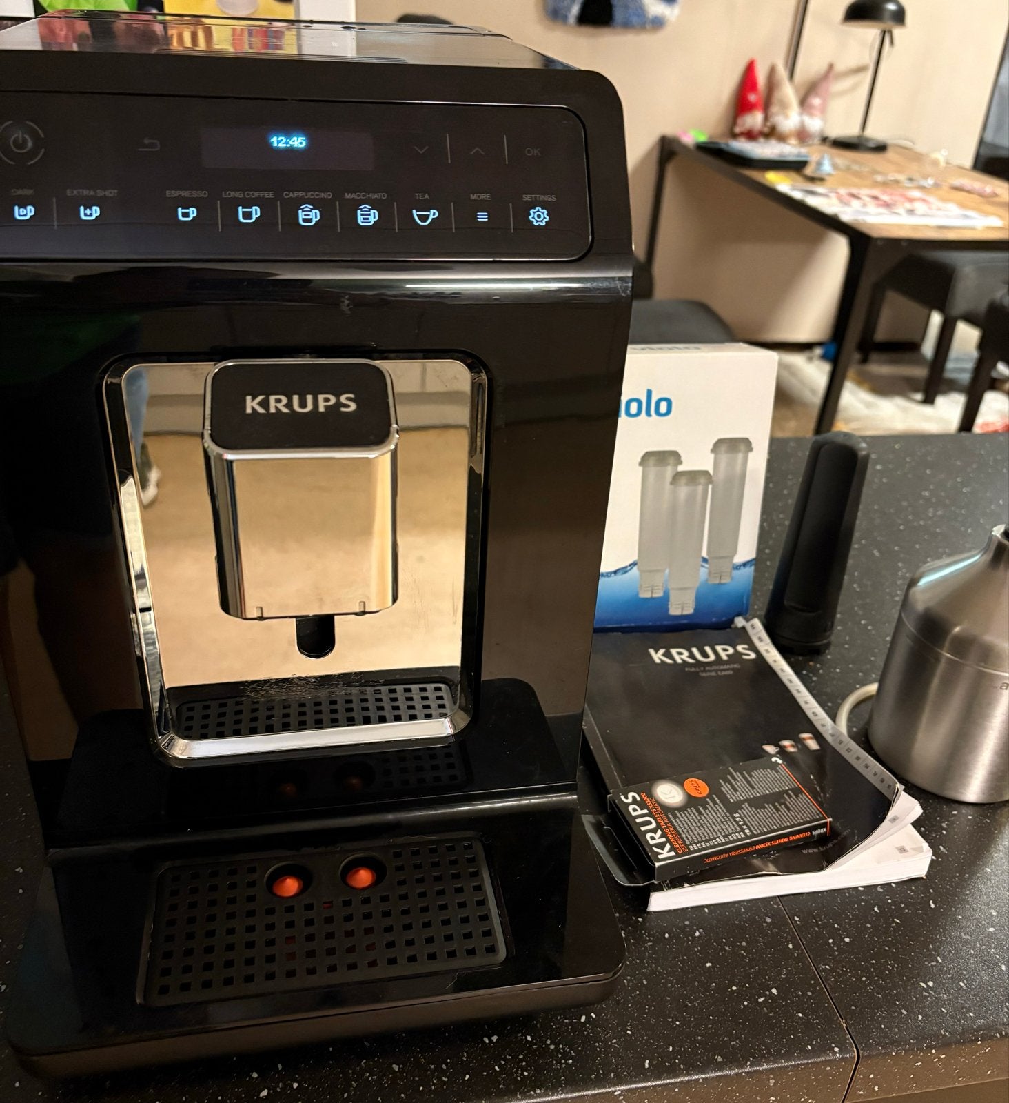 Krups Koffiemachine met extra's, Afneembaar waterreservoir, Koffiemachine, Zo goed als nieuw, 2 tot 4 kopjes