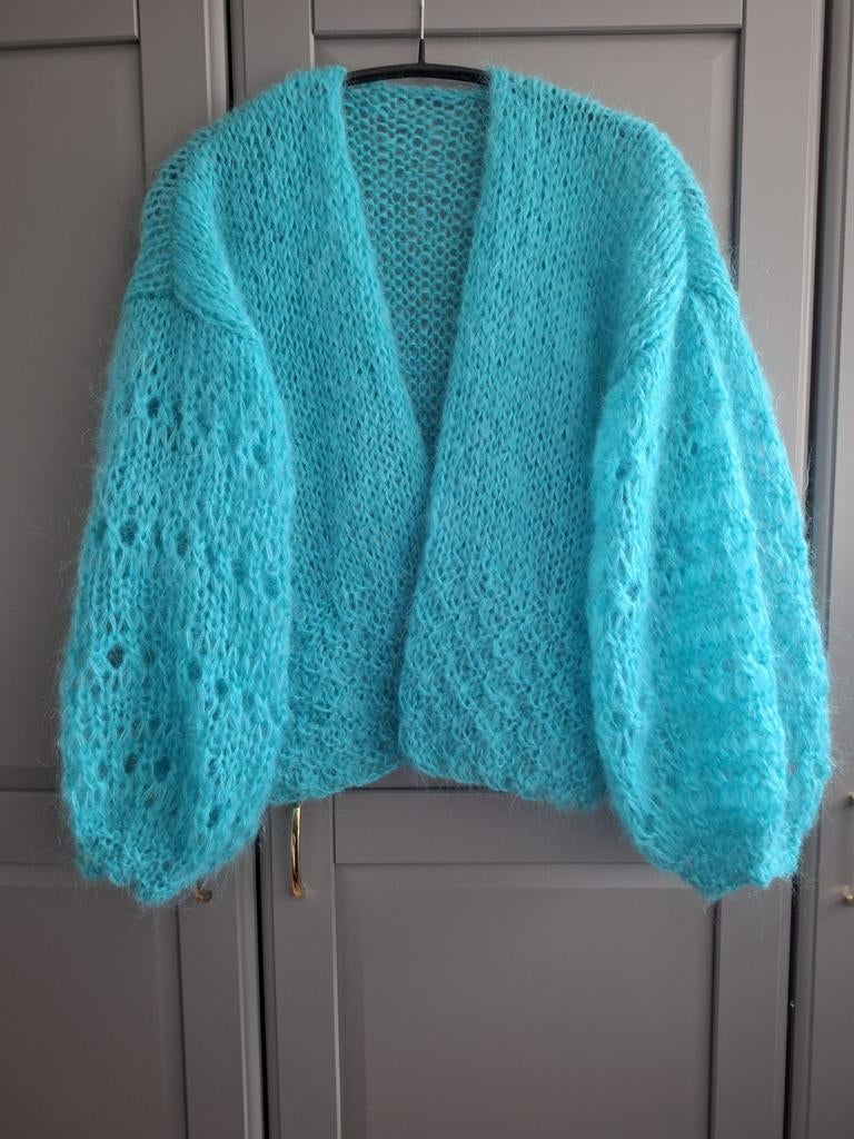 Nieuw handgemaakt mohair ajour vest, een maat, Ophalen of Verzenden, Nieuw, Maat 46/48 (XL) of groter, Blauw