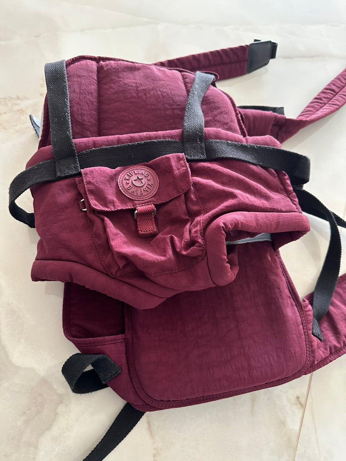 Kipling draagzak / baby drager – Zo goed als nieuw!, Kinderen en Baby's, Ophalen of Verzenden, Zo goed als nieuw