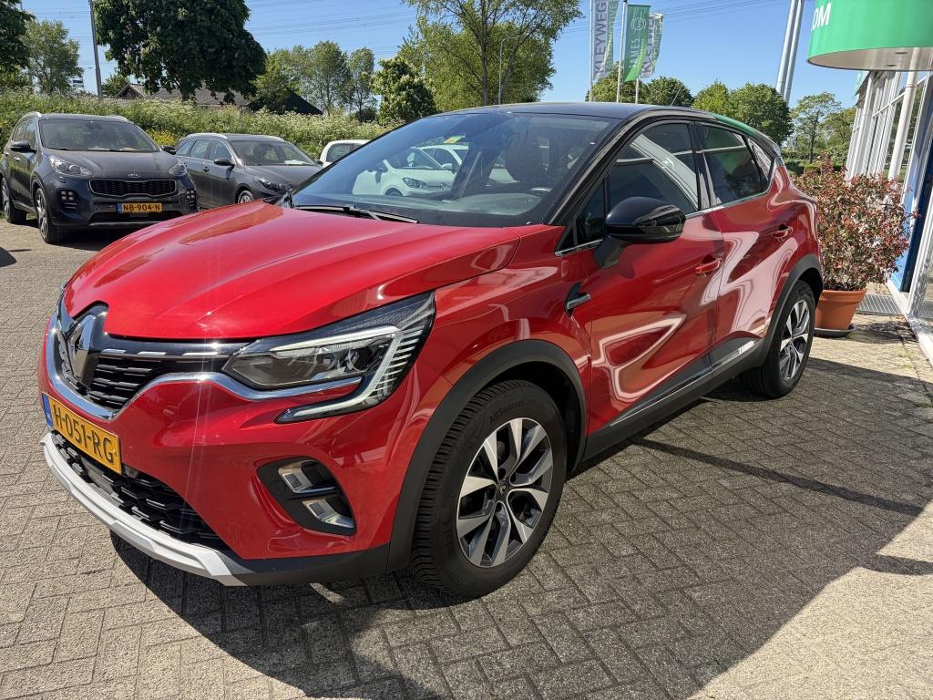 Renault Captur 1.3 TCe 131 PK Intens Aut, Nav, Camera, Clima, Gebruikt, Euro 6, 4 cilinders, Particulier