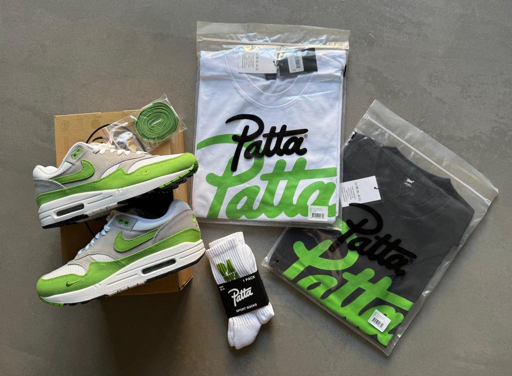 Nike air max 1 Patta Chlorophyll 41 DS, 2 T-Shirts L, Sokken, Overige kleuren, Nieuw, Ophalen of Verzenden, Sneakers of Gympen