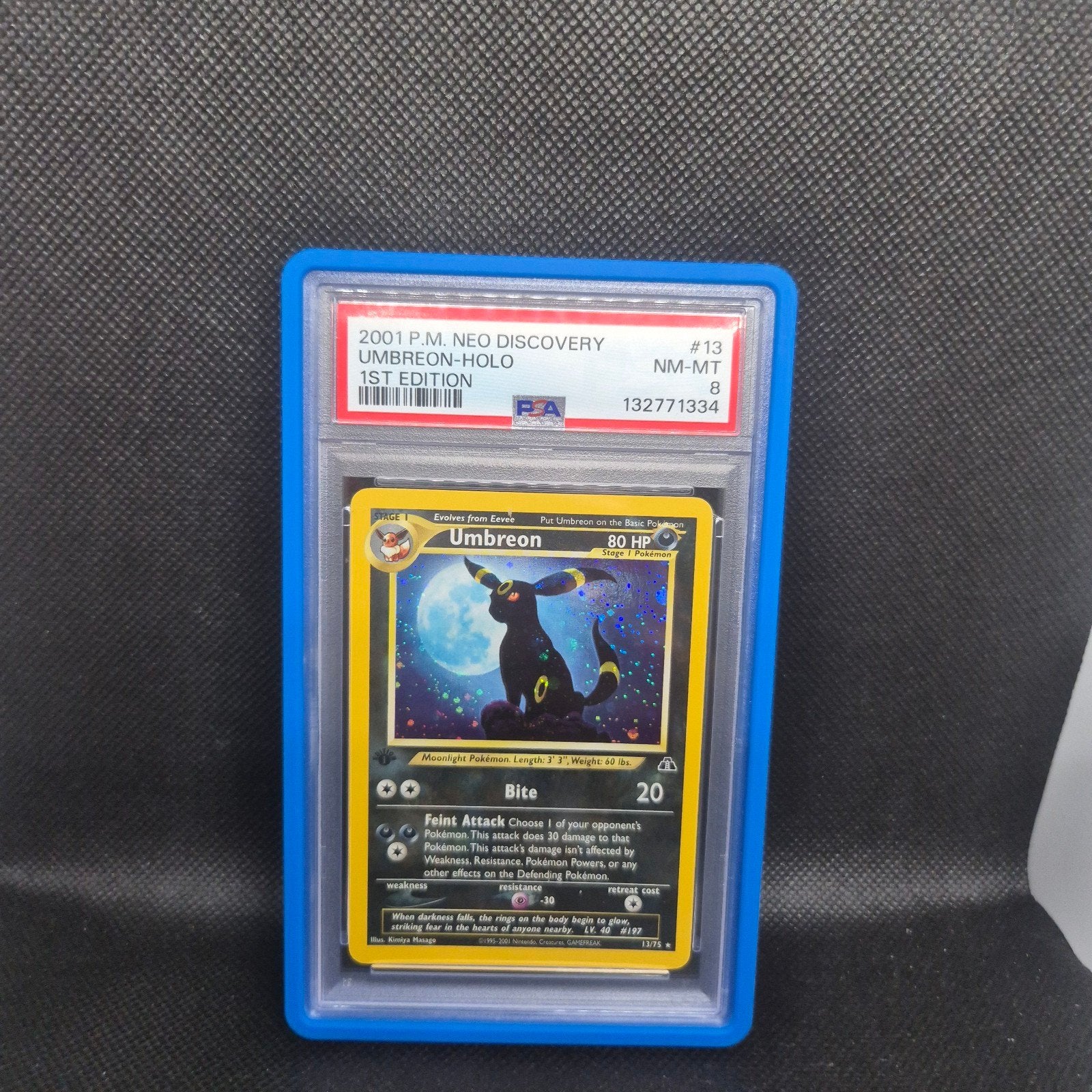Umbreon Holo 1st Edition Neo Discovery PSA 8, Ophalen of Verzenden, Zo goed als nieuw