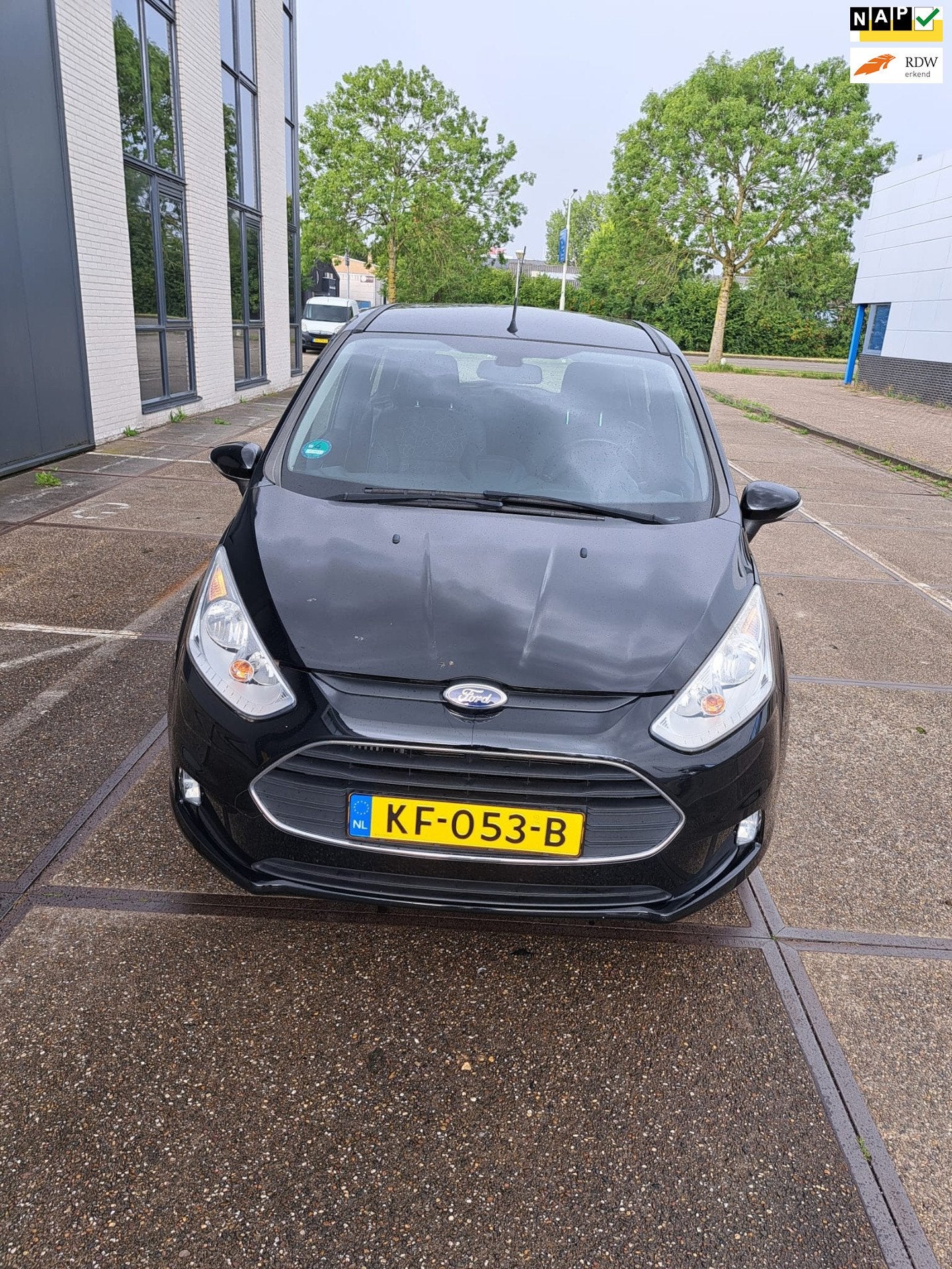 Ford B-Max 1.0 EcoBoost Style, Auto's, Voorwielaandrijving, 101 pk, Gebruikt, Zwart