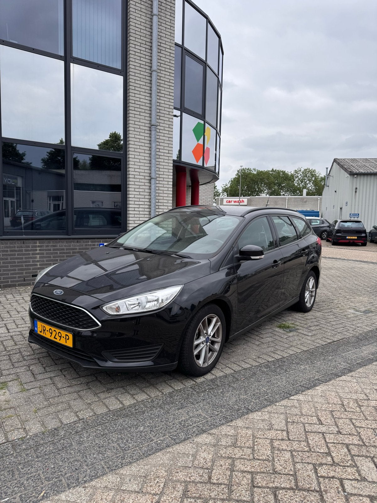 Ford Focus 1.0 Ecoboost 74KW Wagon 2016 Zwart, 100 pk, Zwart, Origineel Nederlands, Handgeschakeld