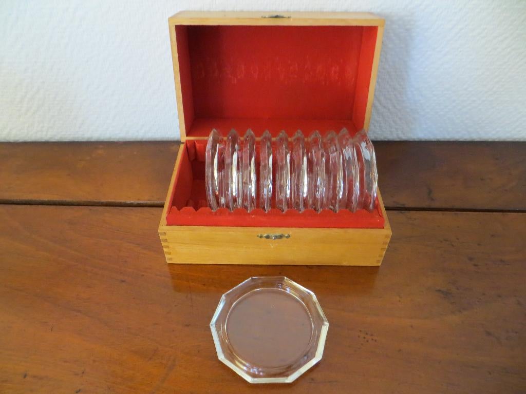 kistje met glazen onderzetters, Antiek en Kunst, Curiosa en Brocante, Ophalen of Verzenden