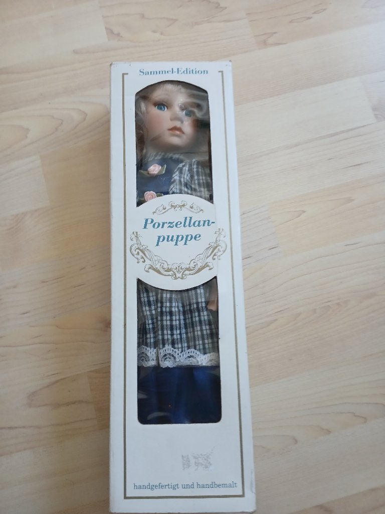 Sammel Edition porcellain pop., Verzamelen, Poppen, Ophalen of Verzenden, Nieuw, Pop