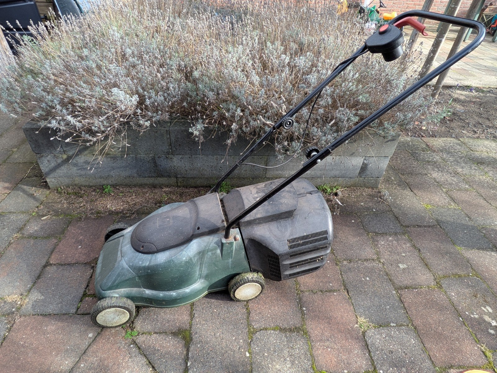 Elektrische grasmaaier, Ophalen, Cirkelmaaier, Gebruikt, Elektrische grasmaaier