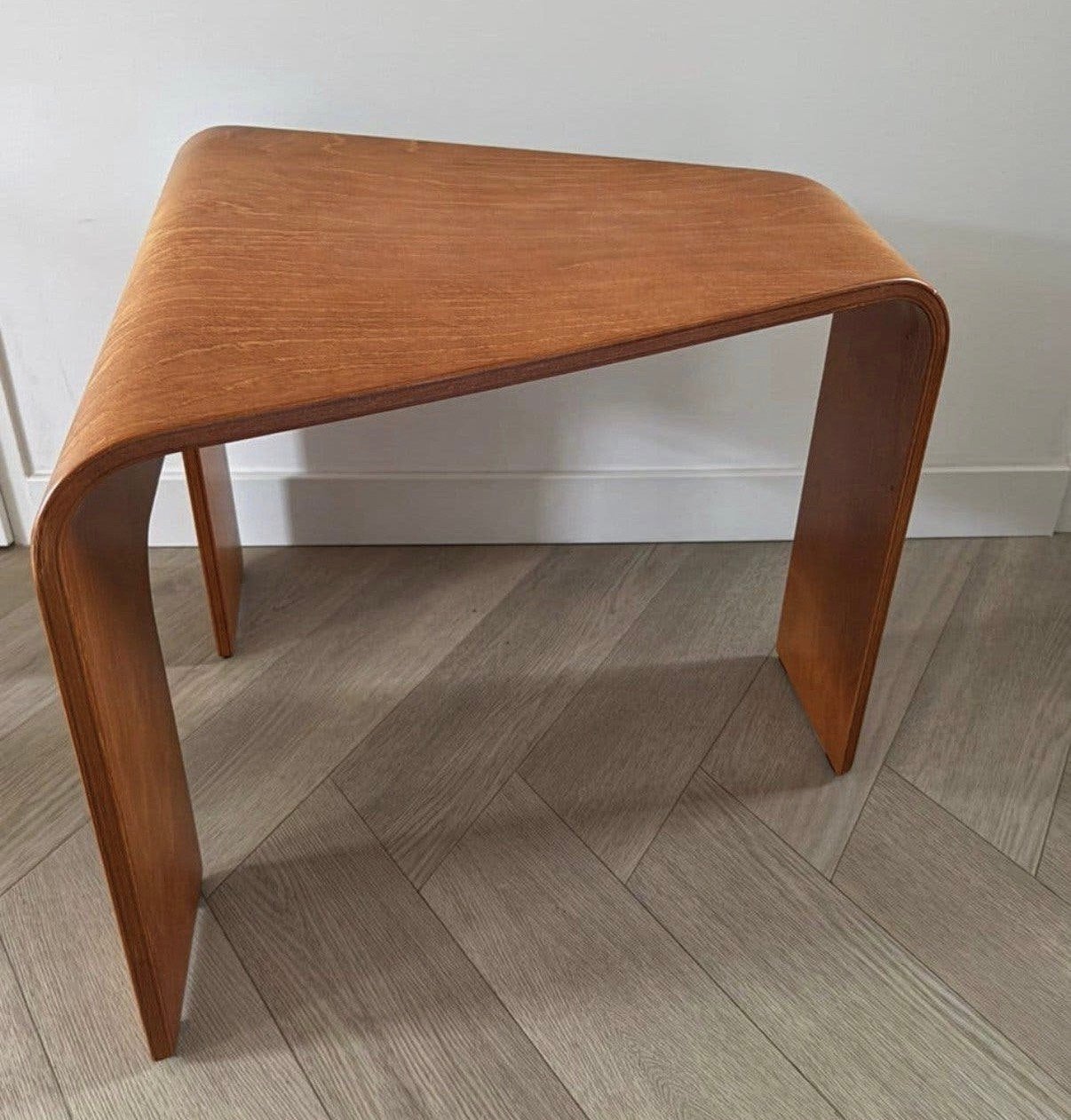 Vintage Ekornes design bijzettafel, Minder dan 55 cm, Zo goed als nieuw, Overige vormen, Ophalen