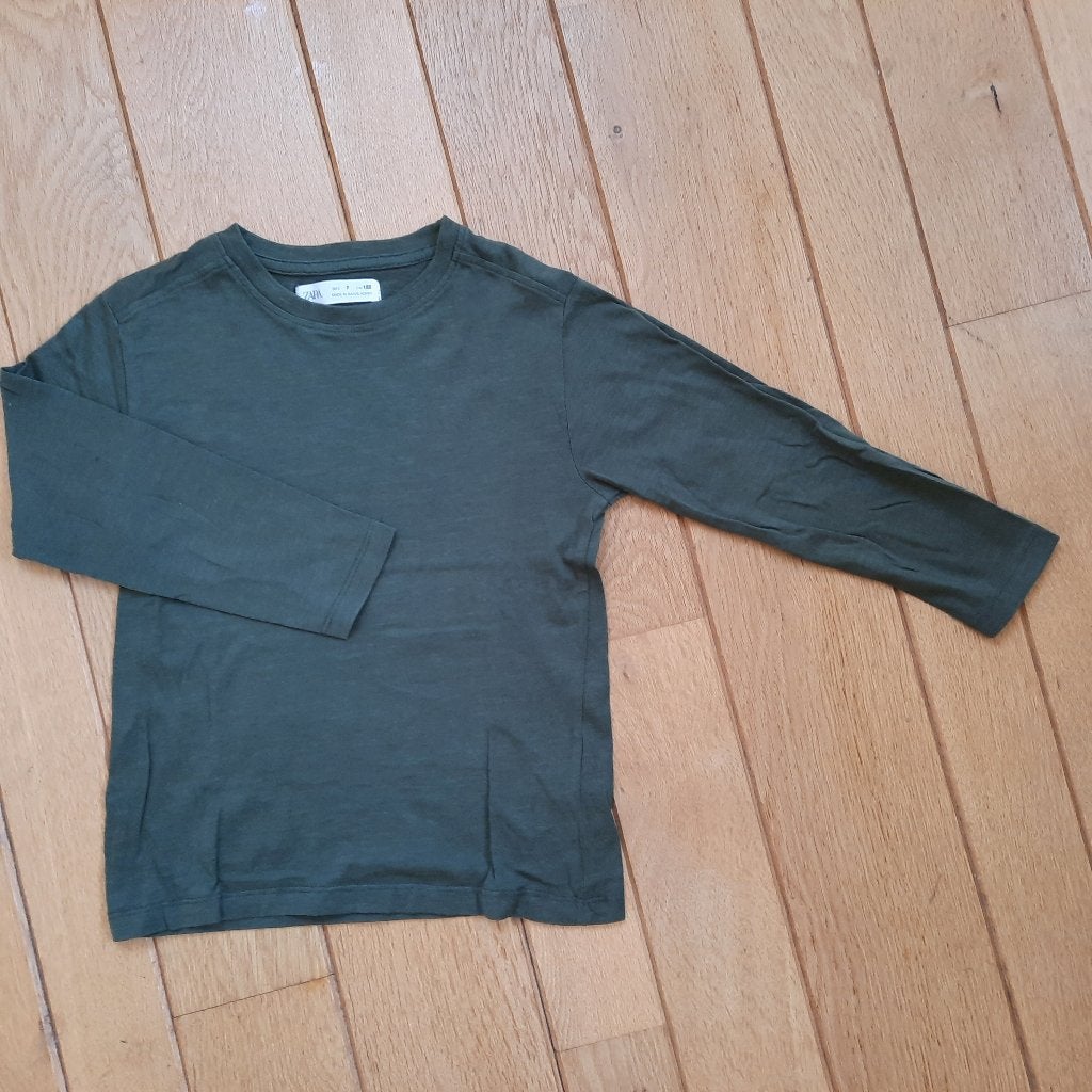 Zara t- shirt lange mouw groen maat 122, Ophalen of Verzenden, Zo goed als nieuw, Zara, Shirt of Longsleeve