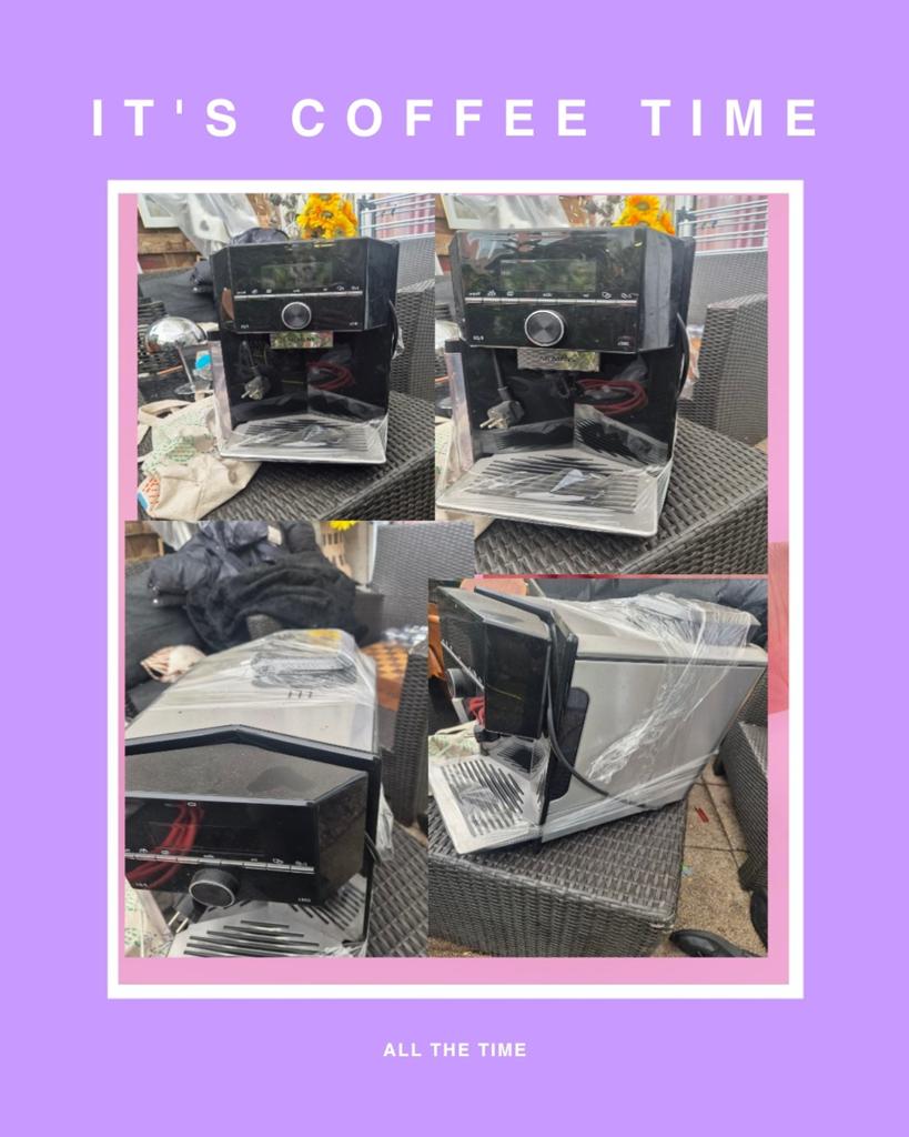 Siemens EQ.9 S300 Volautomatische Koffiemachine, 10 kopjes of meer, Koffiemachine, Zo goed als nieuw, Afneembaar waterreservoir