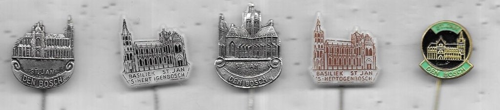 5 X SINT JAN DEN BOSCH S HERTOGENBOSCH KERKEN SPELDEN, Verzamelen, Speldjes, Pins en Buttons, Ophalen of Verzenden, Gebruikt, Overige onderwerpen