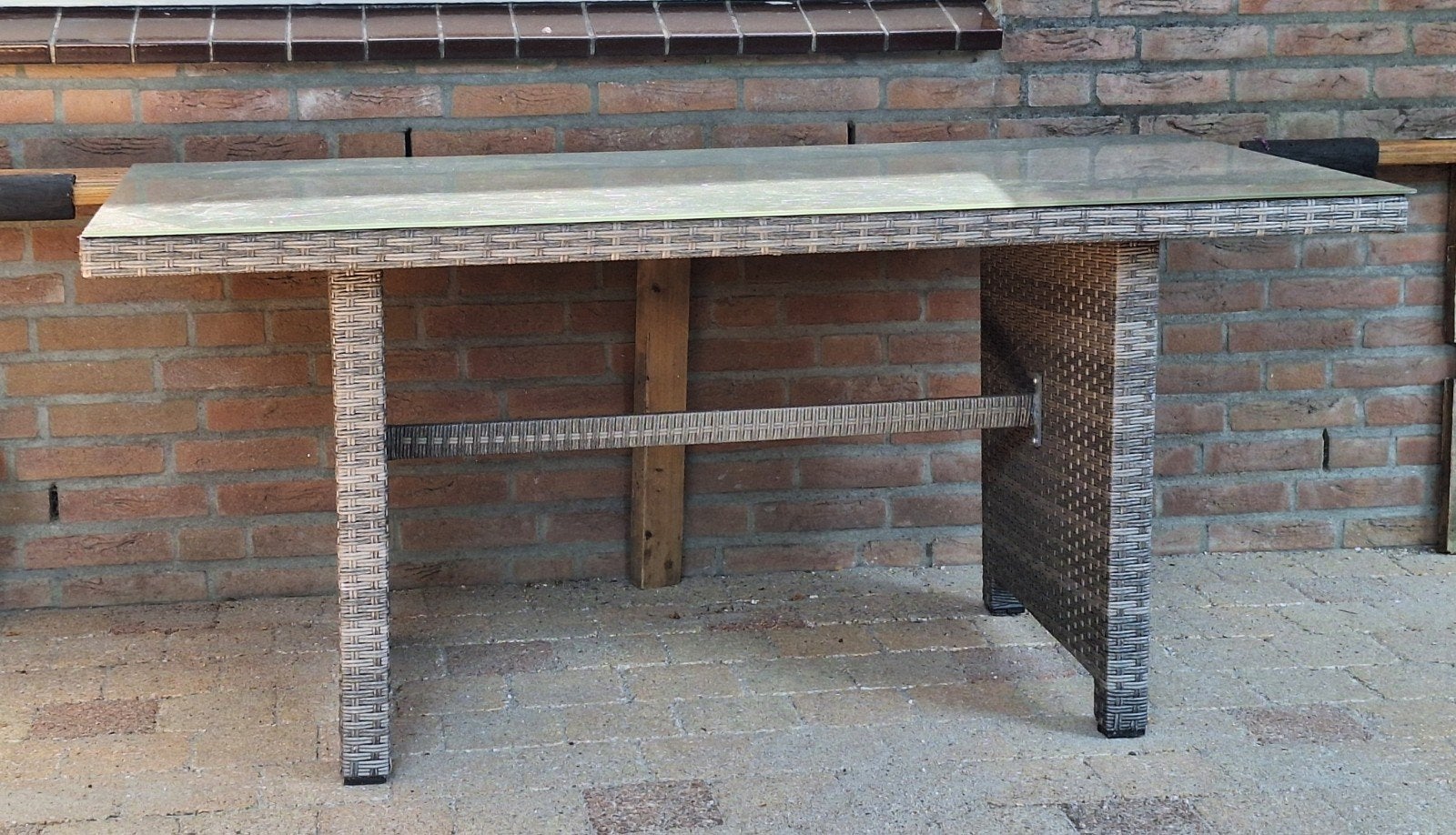 Wicker tuintafel met glasplaat - 150x80x68 cm, Tuin en Terras, Tuintafels, Ophalen