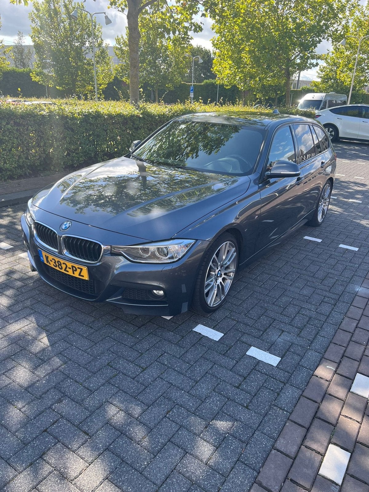 BMW 3-Serie 328i M-pakket Autom PANO 19inch, Auto's, Automaat, 745 kg, 4 cilinders, 245 pk
