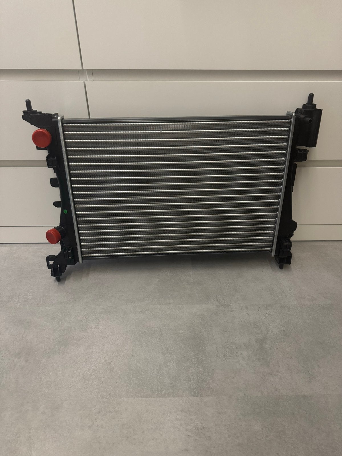 Nieuwe Radiator Opel Corsa D 1.4 Benzine (2008-2012), Ophalen of Verzenden, Nieuw, Opel
