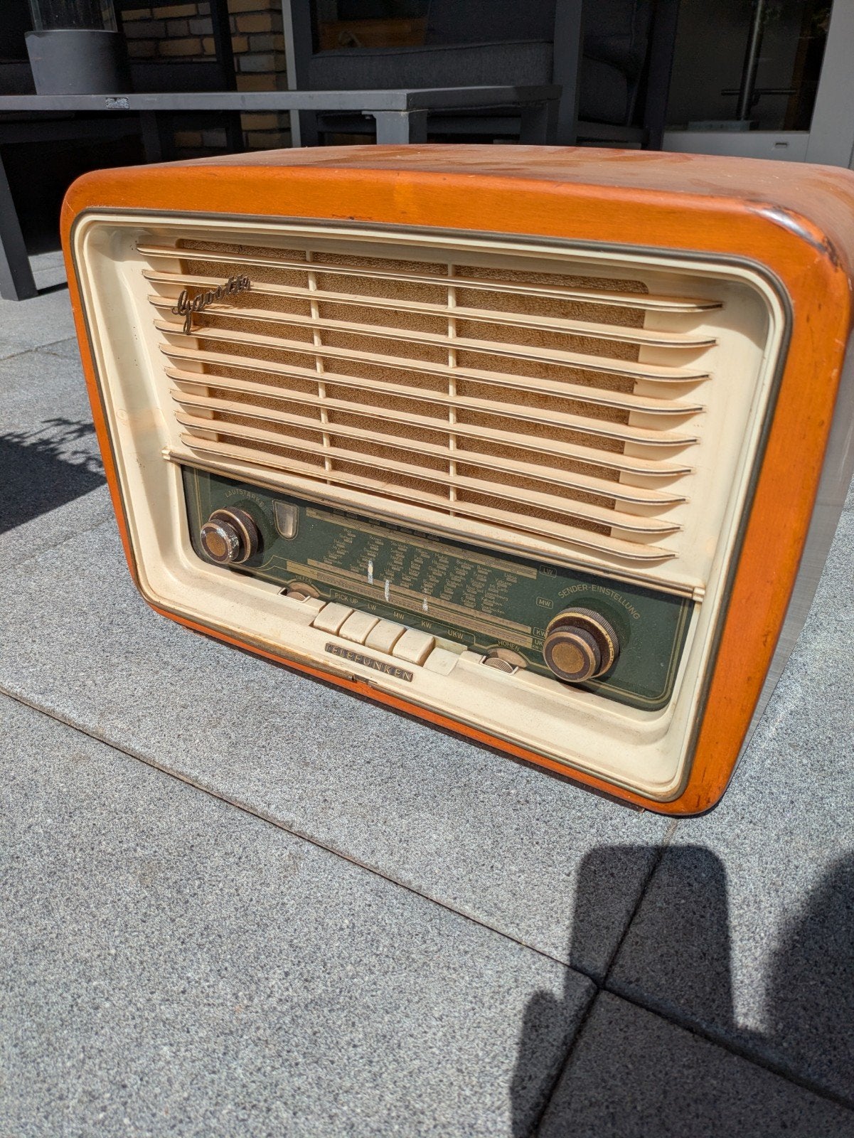 Vintage Telefunken buizenradio - Decoratief object, Ophalen, Gebruikt, Radio